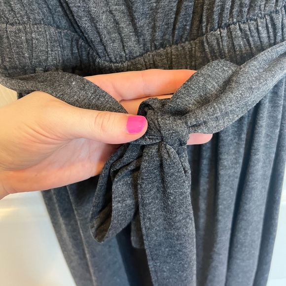 NWT ZESICA Strapless Belted Wide Leg Jumpsuit - Picture 5 of 6